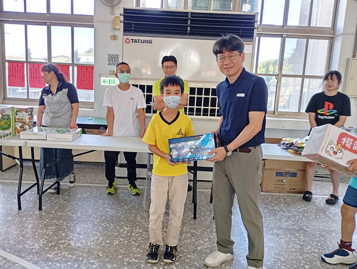 114-6-10兒童朝會與期末摸彩活動圖片